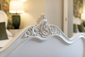 bed detail